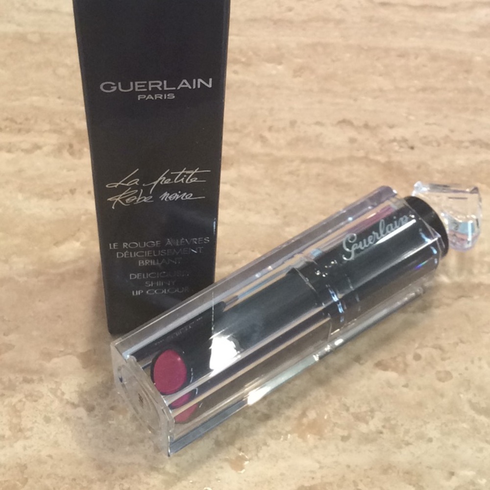 Guerlain lipstick in orchid pink
